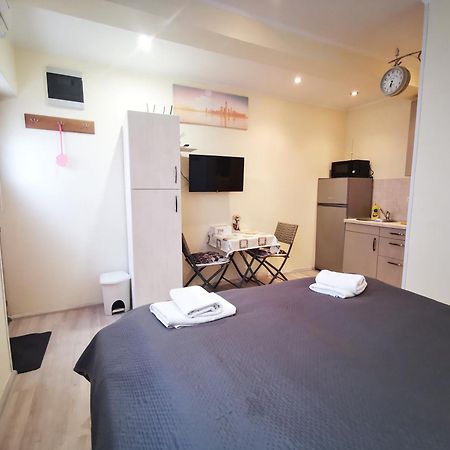 Novigrad Istria Meressa Nina&Leo Studio Apartments מראה חיצוני תמונה