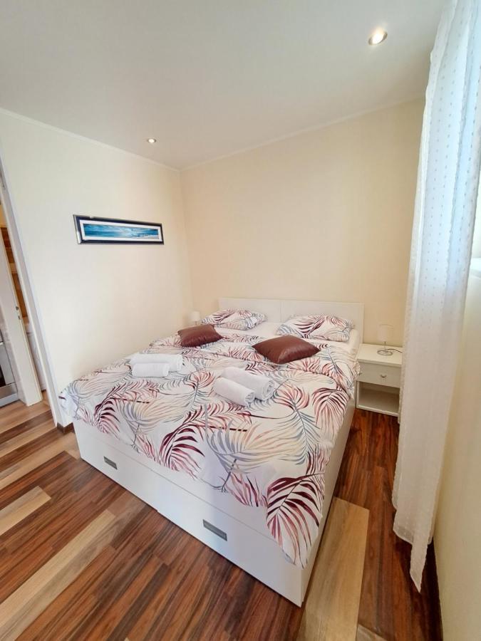 Novigrad Istria Meressa Nina&Leo Studio Apartments מראה חיצוני תמונה