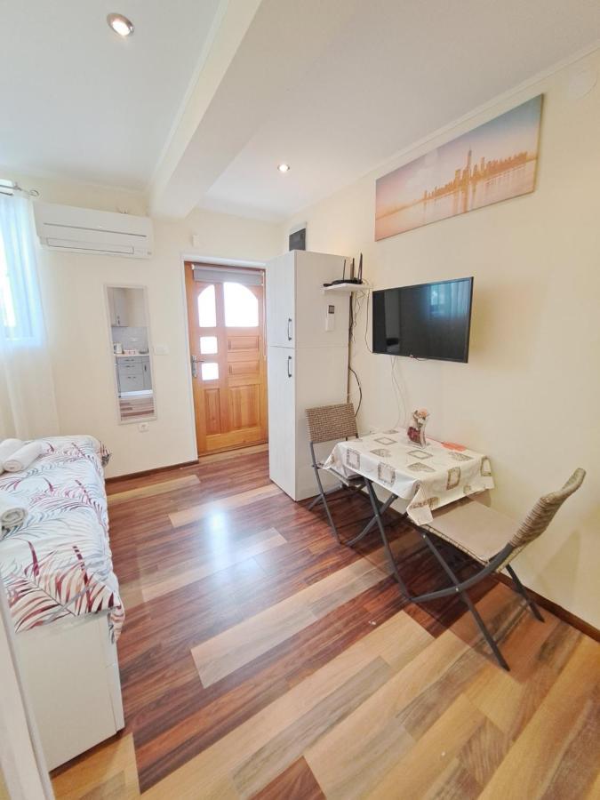 Novigrad Istria Meressa Nina&Leo Studio Apartments מראה חיצוני תמונה