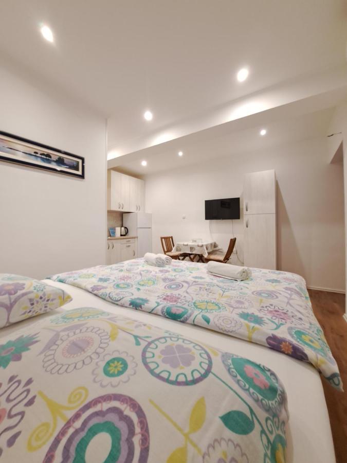 Novigrad Istria Meressa Nina&Leo Studio Apartments מראה חיצוני תמונה
