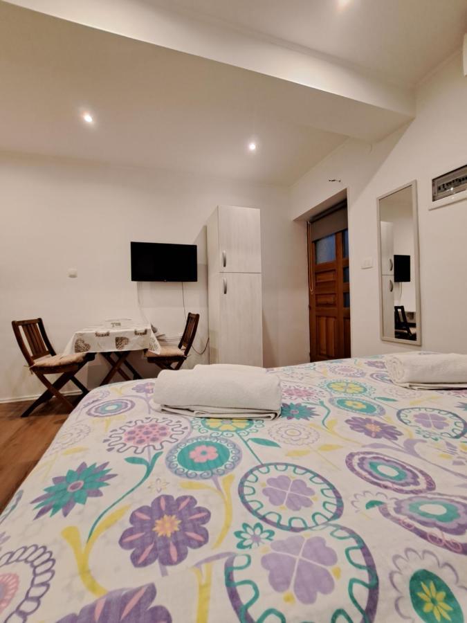 Novigrad Istria Meressa Nina&Leo Studio Apartments מראה חיצוני תמונה