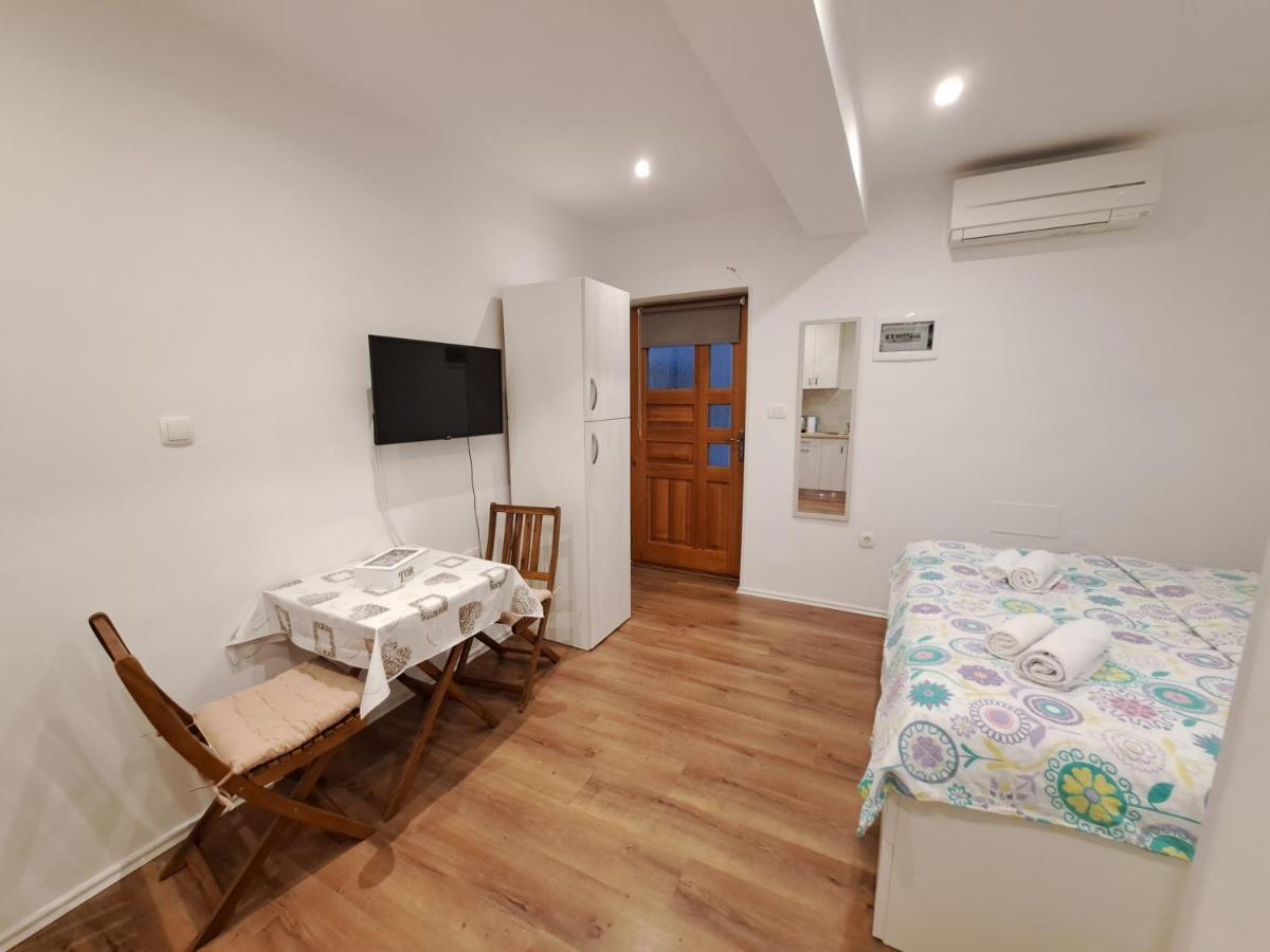 Novigrad Istria Meressa Nina&Leo Studio Apartments מראה חיצוני תמונה
