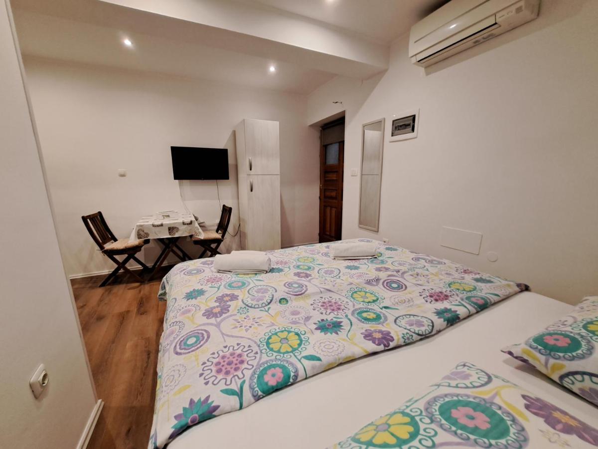 Novigrad Istria Meressa Nina&Leo Studio Apartments מראה חיצוני תמונה