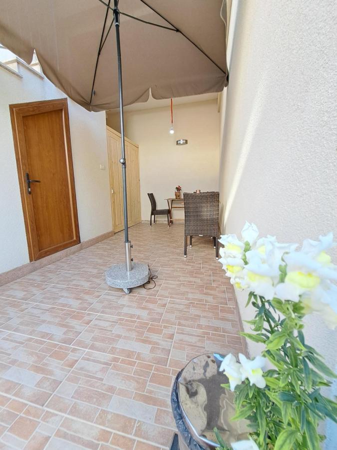 Novigrad Istria Meressa Nina&Leo Studio Apartments מראה חיצוני תמונה