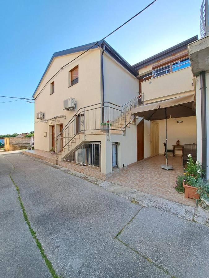 Novigrad Istria Meressa Nina&Leo Studio Apartments מראה חיצוני תמונה